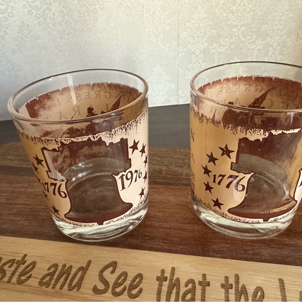 Vintage Declaration Glass Set‎ - Picture 3 of 6